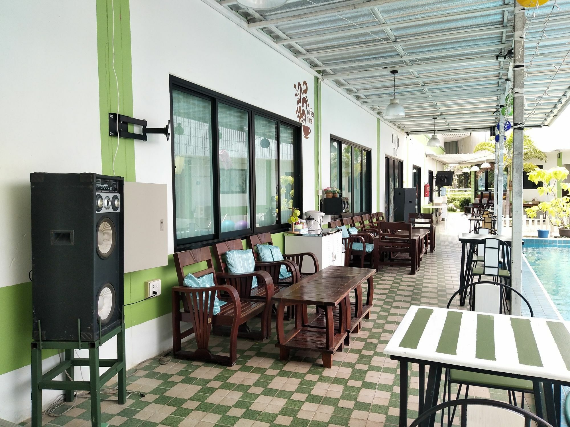 Green Resort Rayong Buitenkant foto