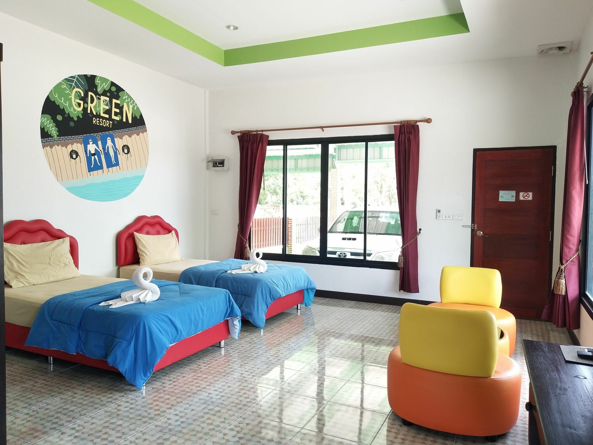 Green Resort Rayong Buitenkant foto